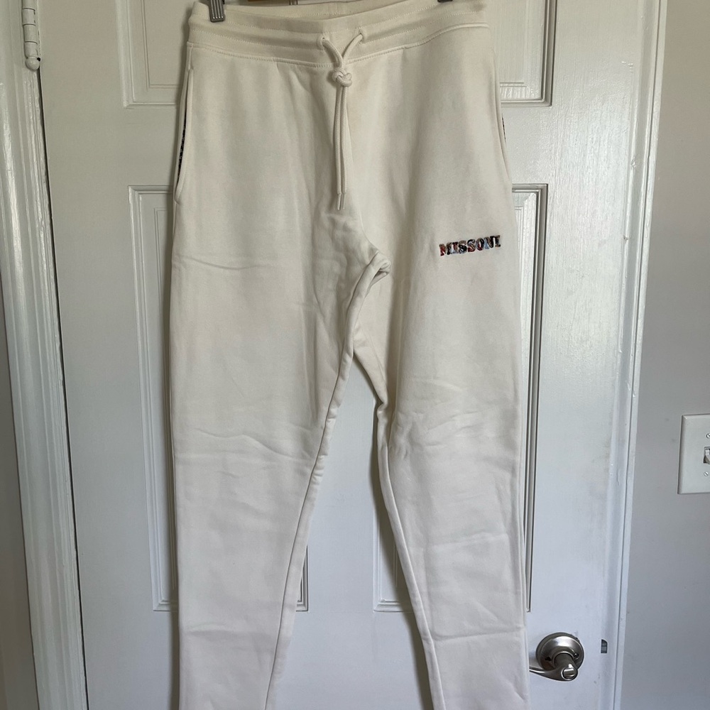 Missoni White Joggers with Tapered Legs and Elastic Waistband